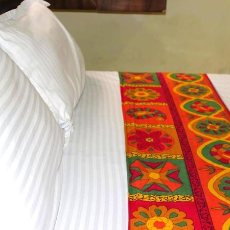 Akshara Residency Hotel Mumbai Luaran gambar